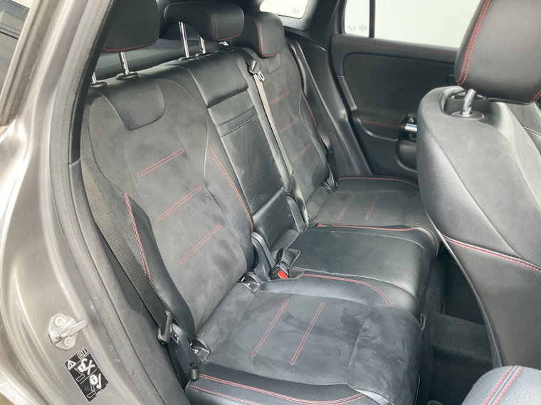 Vehicle Image 41