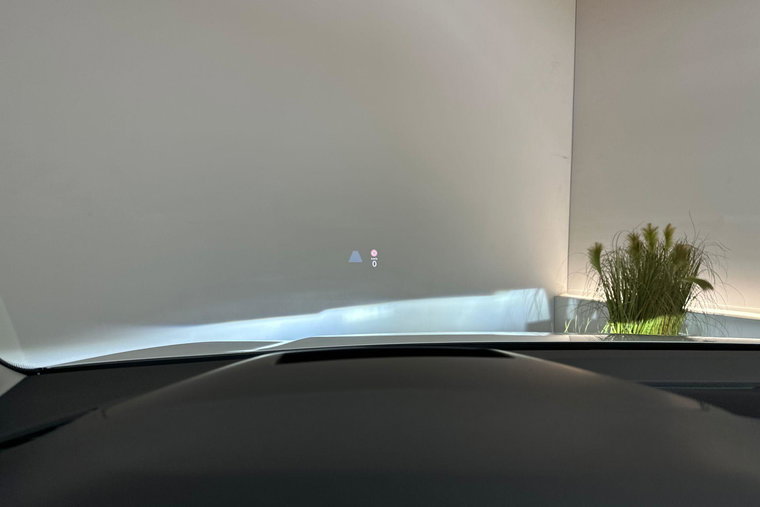 Vehicle Image 22