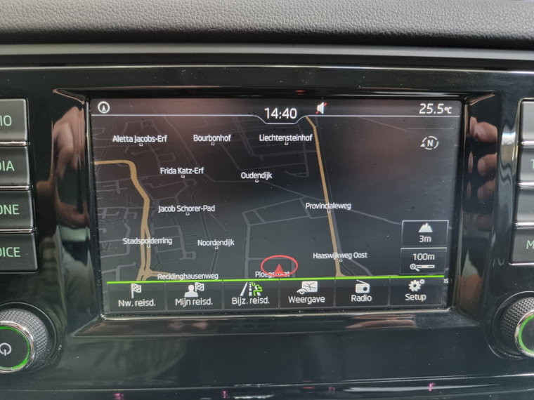 Vehicle Image 38