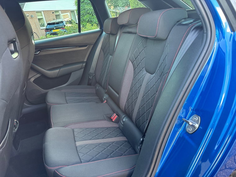 Vehicle Image 37