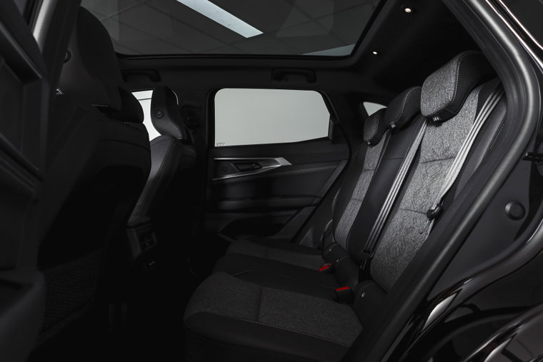 Vehicle Image 51