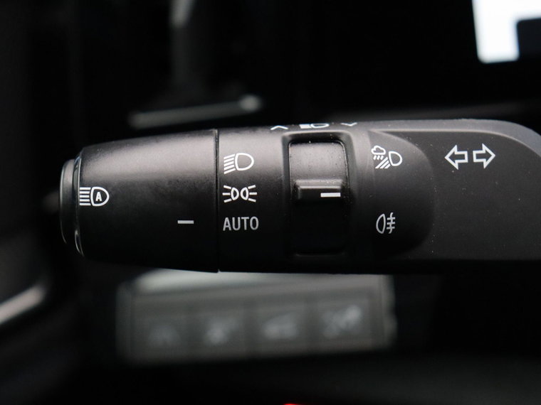 Vehicle Image 27