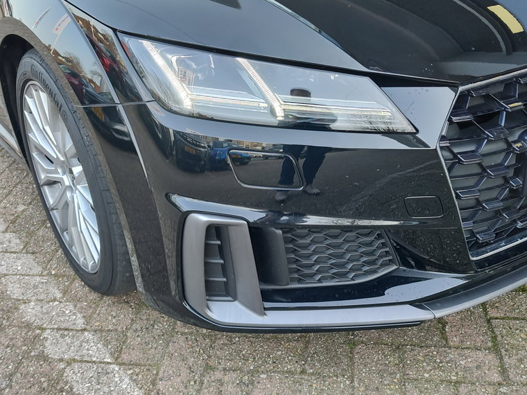 Vehicle Image 40