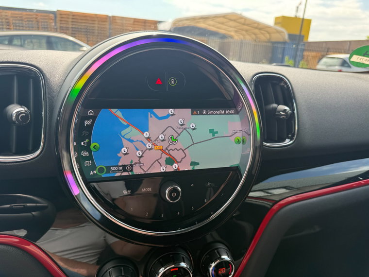 Vehicle Image 36