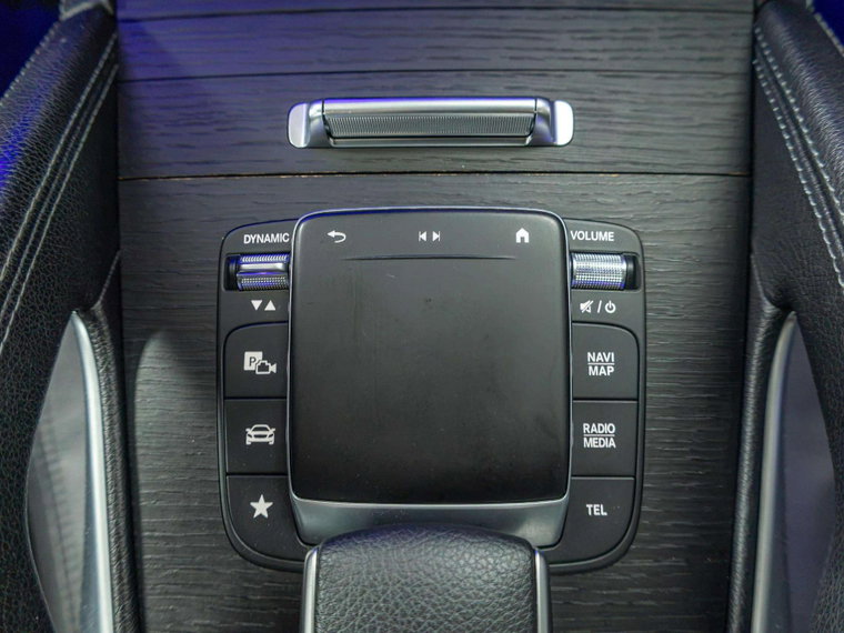Vehicle Image 22
