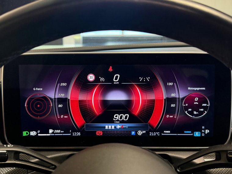 Vehicle Image 30