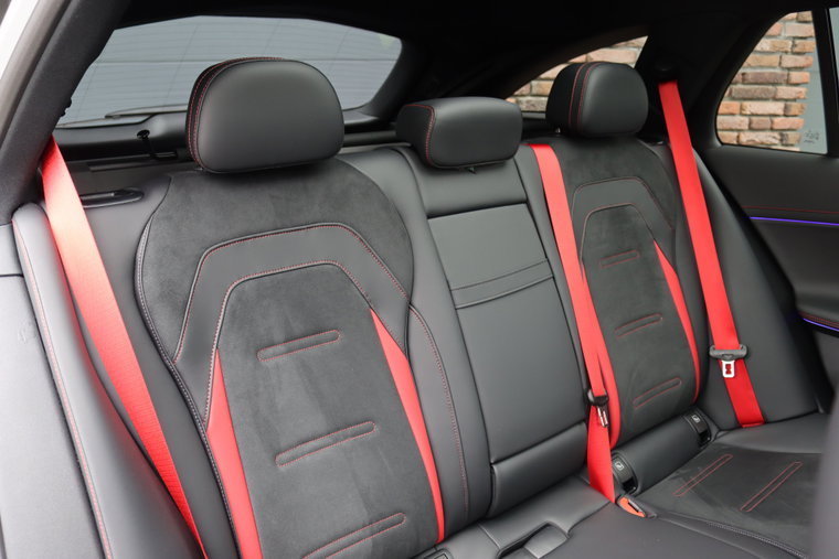 Vehicle Image 35