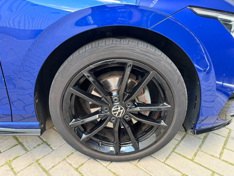 Vehicle Image 24