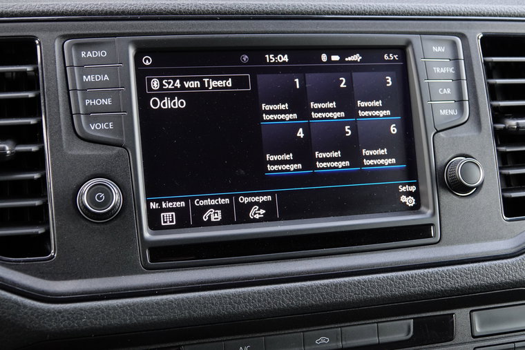 Vehicle Image 32