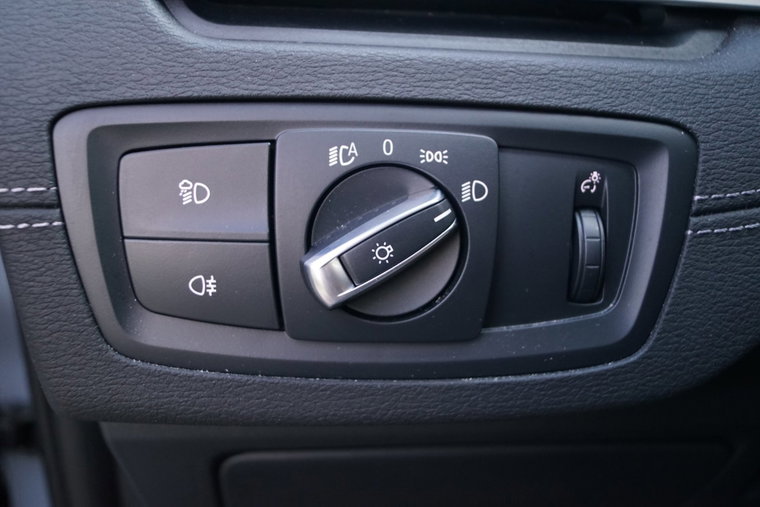 Vehicle Image 38
