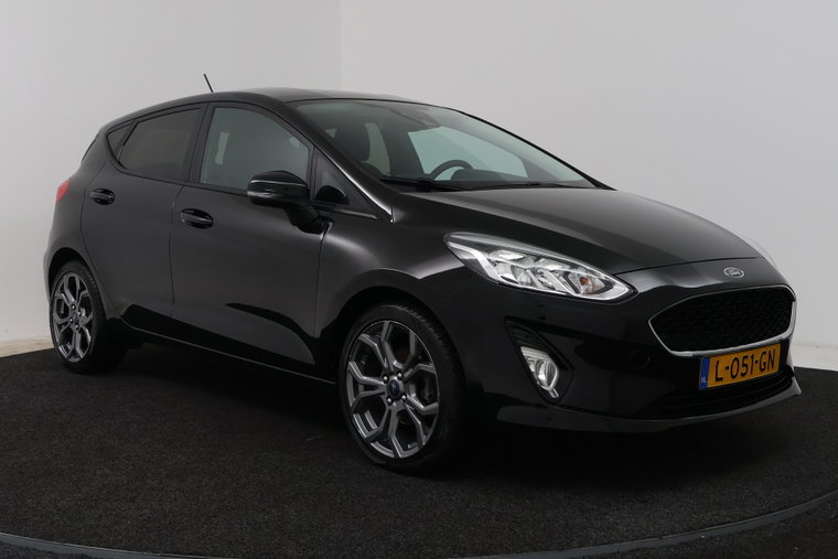 Vehicle Image 21