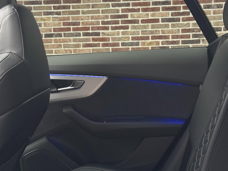 Vehicle Image 31