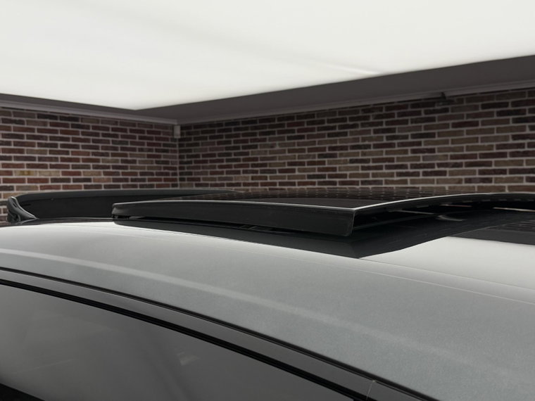 Vehicle Image 39