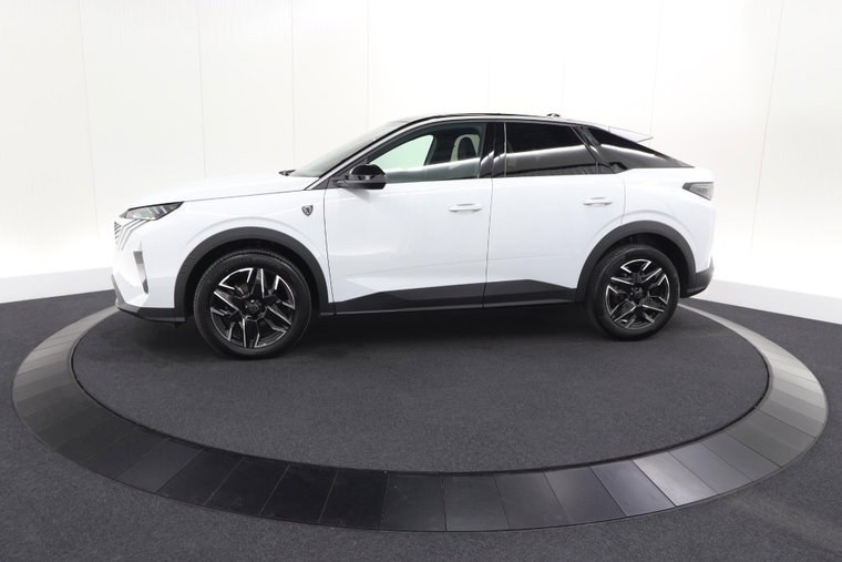 Vehicle Image 35
