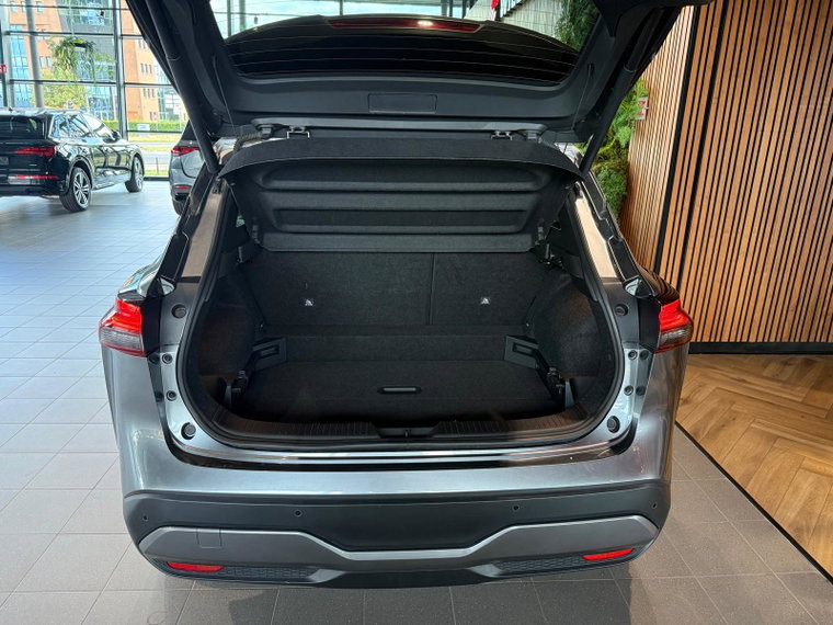Vehicle Image 40