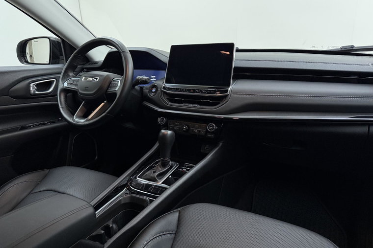 Vehicle Image 17