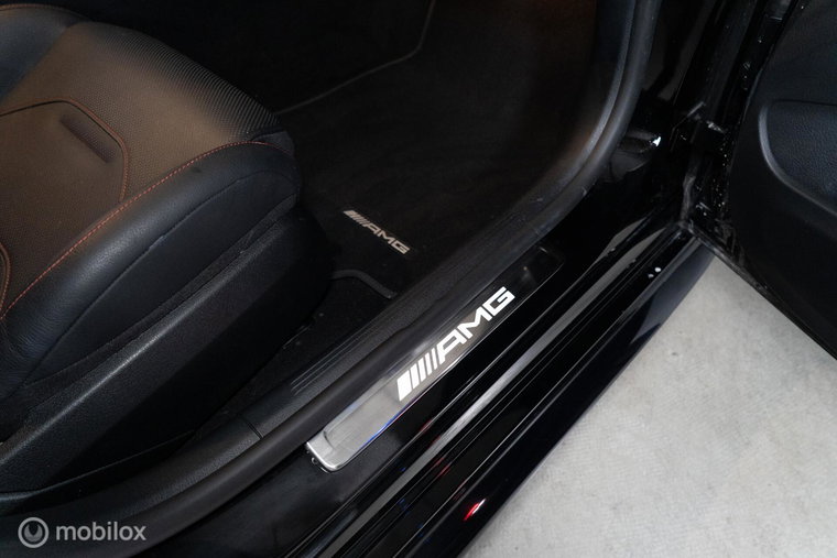 Vehicle Image 42