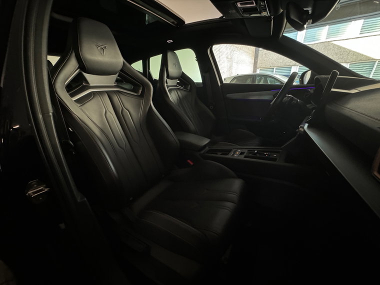 Vehicle Image 36