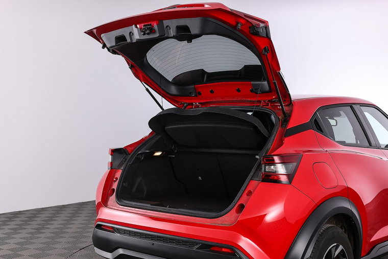 Vehicle Image 30