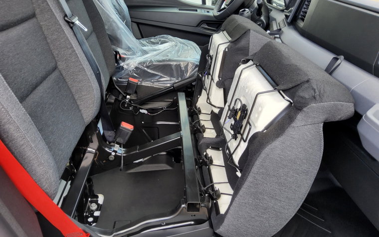 Vehicle Image 14