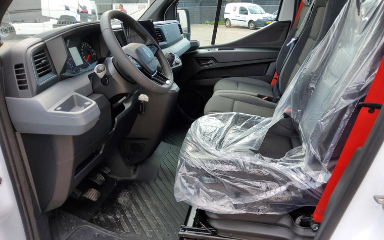 Vehicle Image 7