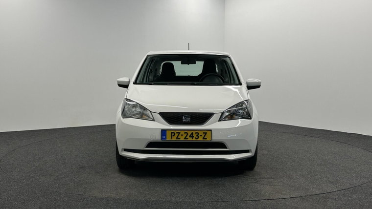 Vehicle Image 6