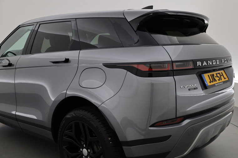 Vehicle Image 42