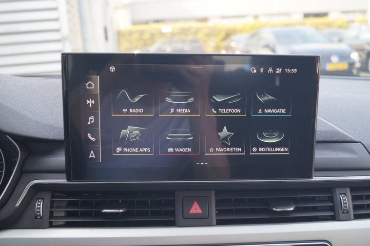 Vehicle Image 22