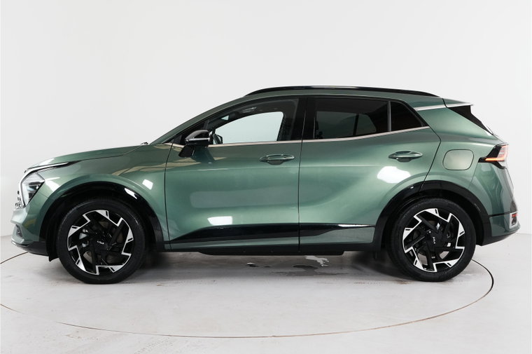 Vehicle Image 8