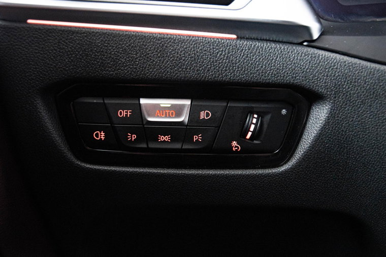Vehicle Image 42