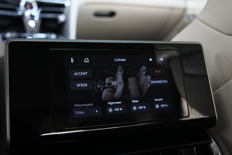 Vehicle Image 60