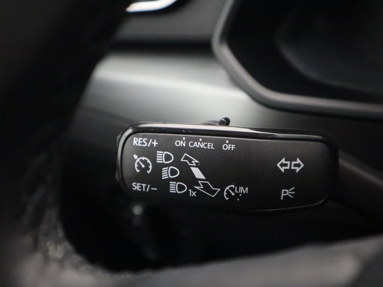 Vehicle Image 39