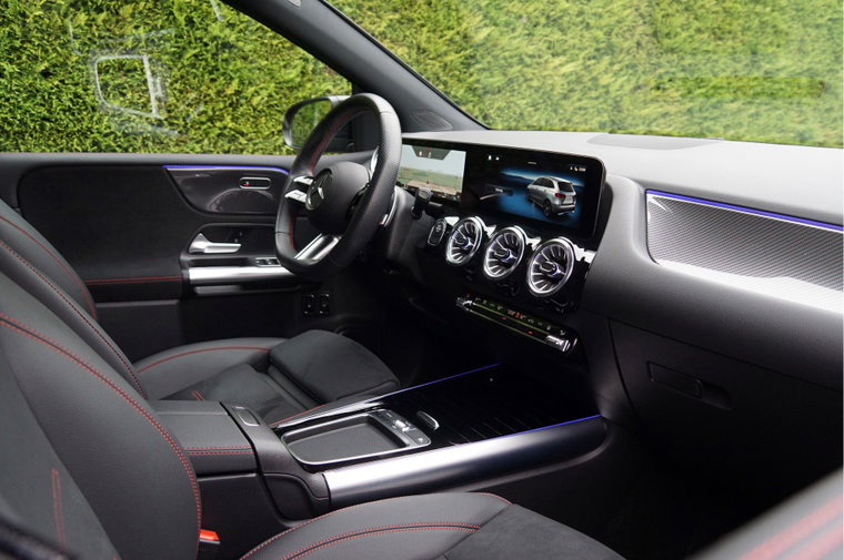 Vehicle Image 39