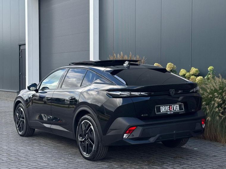 Vehicle Image 37