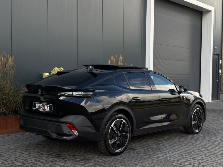 Vehicle Image 41