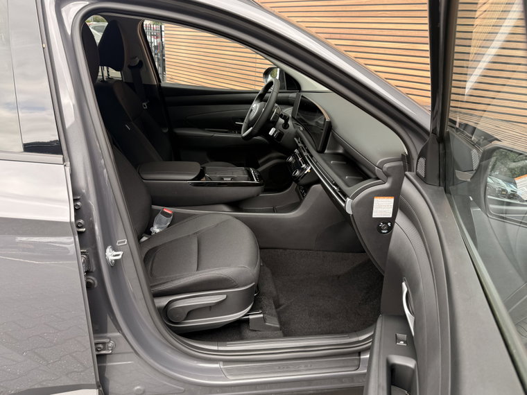 Vehicle Image 39