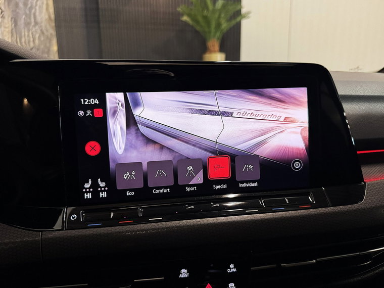 Vehicle Image 37