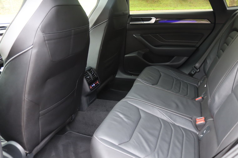 Vehicle Image 37