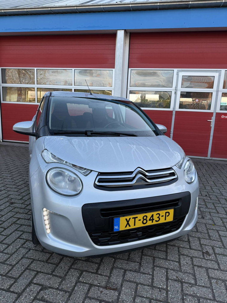 Vehicle Image 7