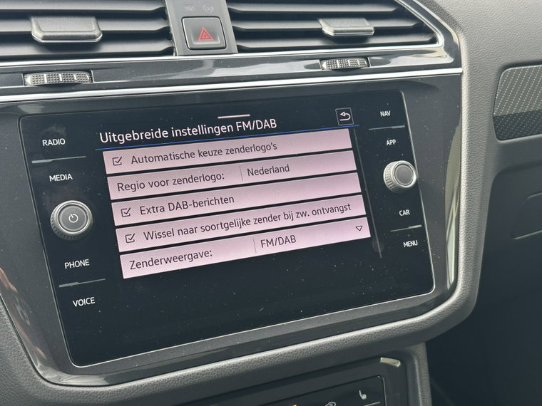 Vehicle Image 38