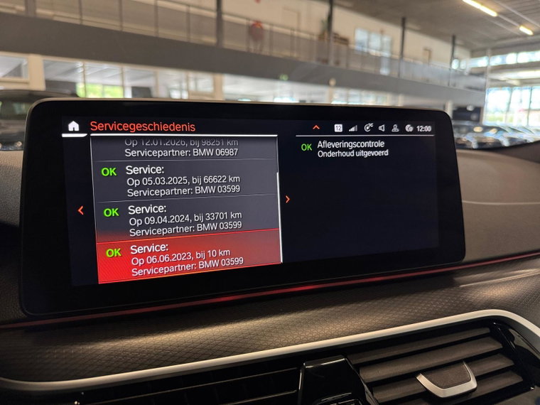 Vehicle Image 31