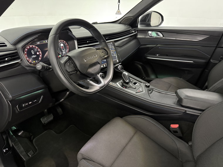 Vehicle Image 39