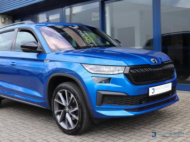 Vehicle Image 42
