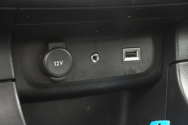 Vehicle Image 23