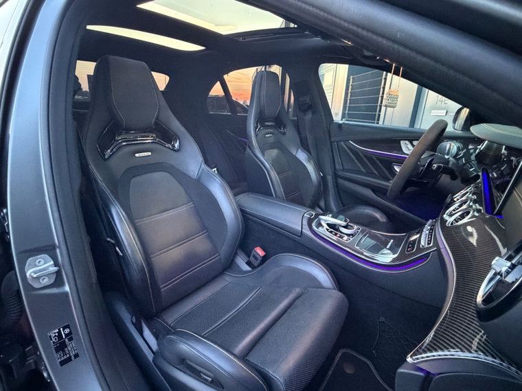 Vehicle Image 38
