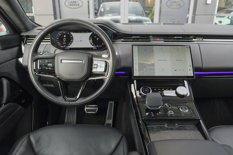 Vehicle Image 9