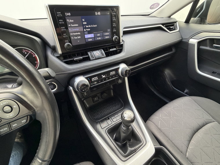 Vehicle Image 22