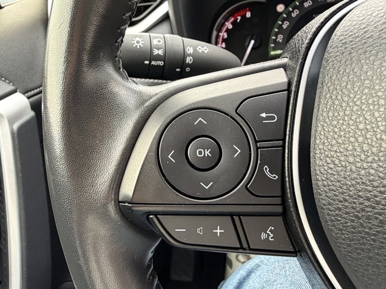 Vehicle Image 28
