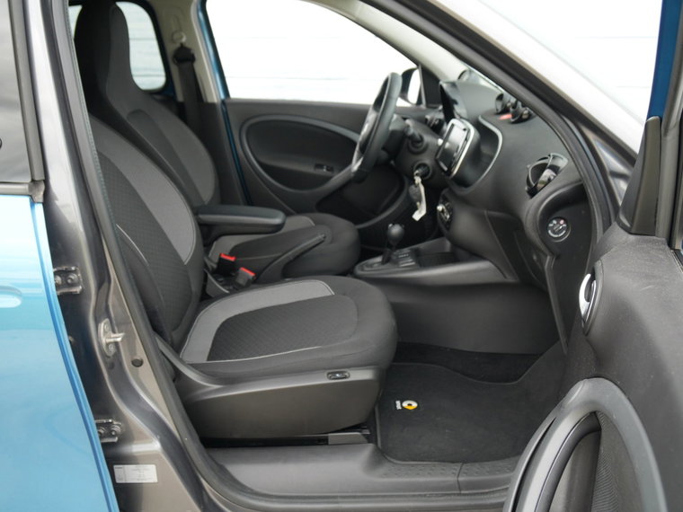 Vehicle Image 33