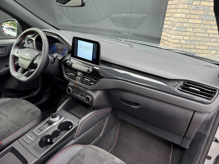 Vehicle Image 26
